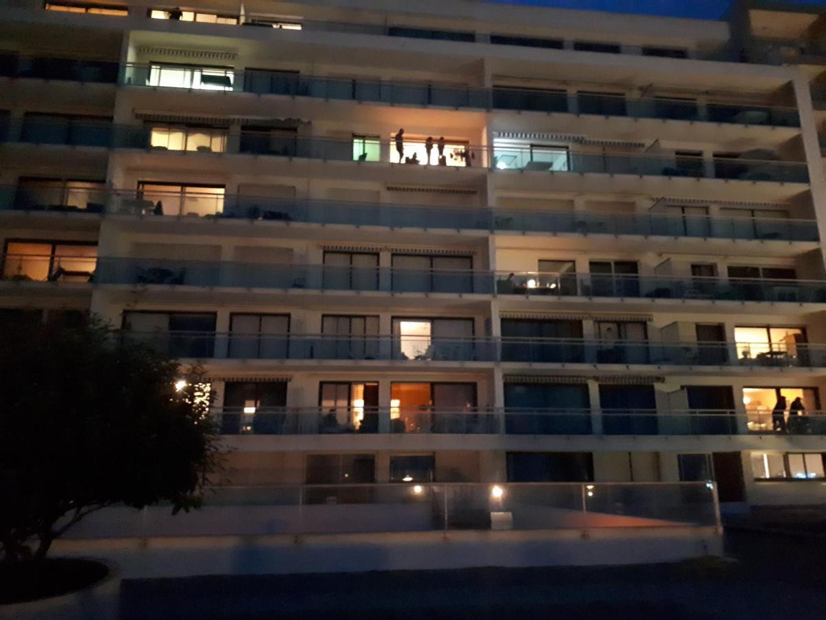 Residence La Garenne A La Grande Plage, Vue Mer, Piscine Et Parking Prive, 6 Personnes 圣吉尔-克鲁瓦德维 外观 照片